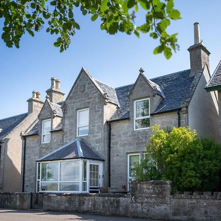 Seaview House - A Traditional Home By The Beach Nairn Bagian luar foto